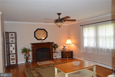 16 Crestwood Pkwy unit A, Whiting, NJ 08759 - photo 6