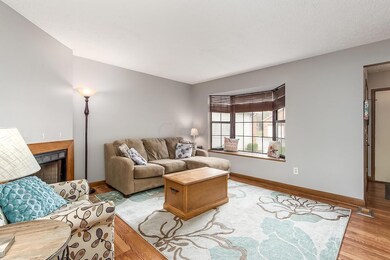 S - 1181 Cambridge Dr - 008
