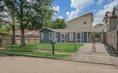 3330 Kelton St, Houston, TX 77021 - photo 3