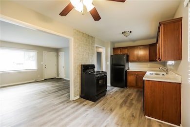 11302 Norton Ave, Kansas City, MO 64137 - photo 6