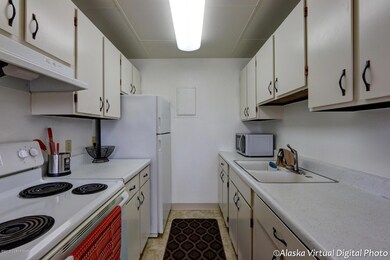 2506 Forget me Not Ln unit 7, Anchorage, AK 99508 - photo 7