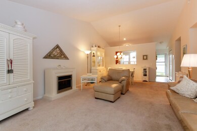 1689 Linden Trail-104