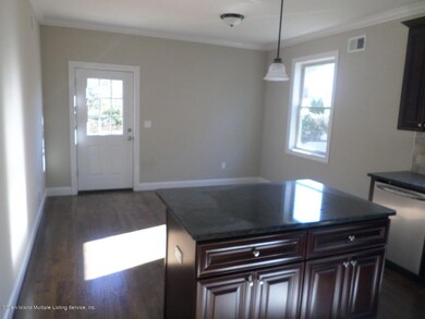 201 Sand Ln, Staten Island, NY 10305 - photo 6