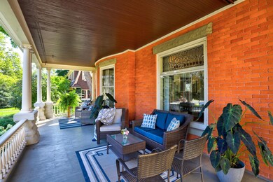 5-web-or-mls-36 E 12th St, Holland-5