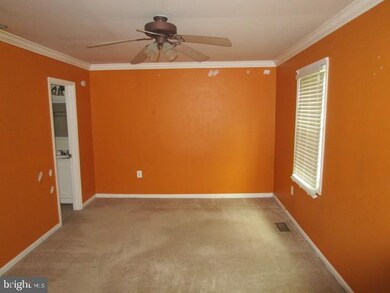 1472 Lowell Ct, Crofton, MD 21114 - photo 6