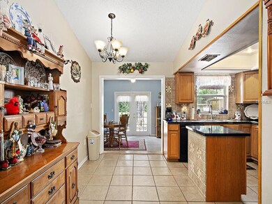 Dining Area Right off the Kitchen