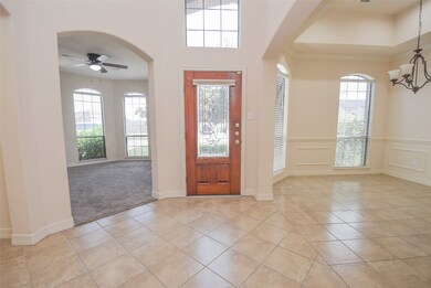 2151 Colonial St, Alvin, TX 77511 - photo 4