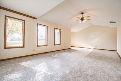 5140 Columbia Dr, Columbus, IN 47203 - photo 6