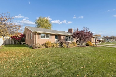 710 W 13th St, Mishawaka, IN 46544 - photo 2