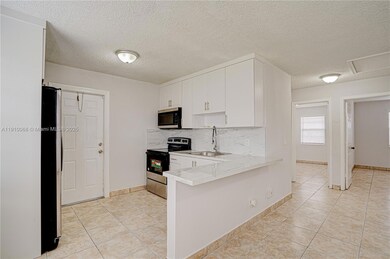 4658 Myla Ln unit 4658, West Palm Beach, FL 33417 - photo 4