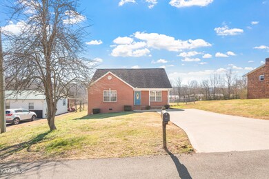 110 Chapel Ave34