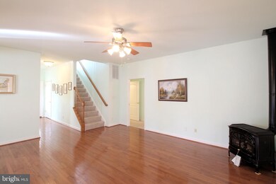 307 Mt Pleasant Dr, Locust Grove, VA 22508 - photo 4