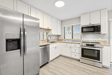 6401 Pelican Dr unit 80A, Bradenton, FL 34210 - photo 5