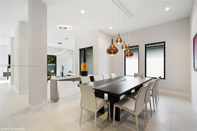 5883 W Brookfield Cir W, Hollywood, FL 33312 - photo 2