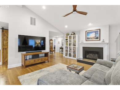 3215 SE Baypoint Dr, Vancouver, WA 98683 - photo 6