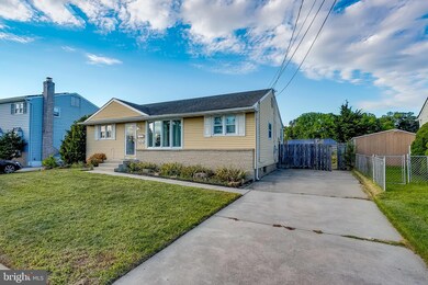 624 Glover Dr, Runnemede, NJ 08078 - photo 2