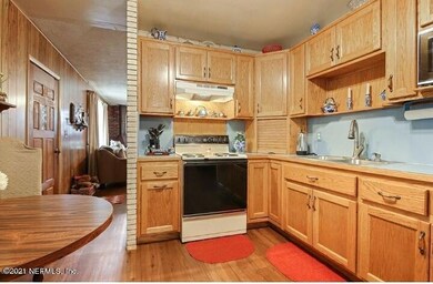 2922 Carleon Rd, Jacksonville, FL 32218 - photo 6