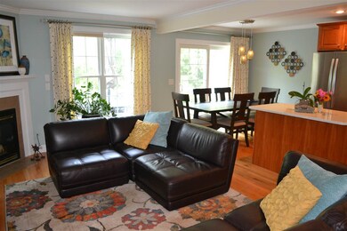 19 Hillside Ln, Newmarket, NH 03857 - photo 2