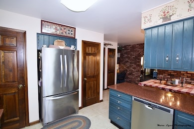 306 Meadowrue Ln, Batavia, IL 60510 - photo 6