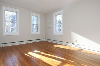 109 Water St unit 109, Newburyport, MA 01950 - photo 3