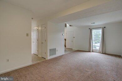 1607 Brimfield Cir, Sykesville, MD 21784 - photo 6
