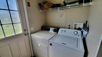 3 Parkview Ln, Lewiston, ME 04240 - photo 6