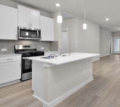 18612 Hillswood Dr, Montgomery, TX 77316 - photo 4