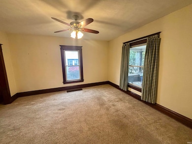 200 E Berry St, Middlebury, IN 46540 - photo 3