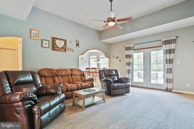 610 Shannon Dr N, Greencastle, PA 17225 - photo 7