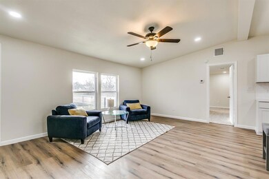 5090 Farm To Market Road 2264, Rhome, TX 76078 - photo 5