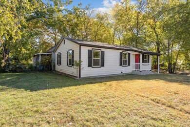 1530 W Bond St, Denison, TX 75020 - photo 3