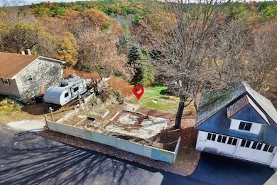 24 Morrison Ave, Tilton, NH 03276 - photo 3