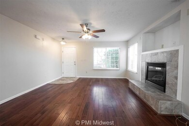 2757 Grand Fir Dr, Greenwood, IN 46143 - photo 4