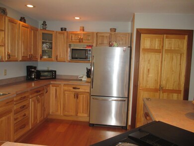 11 Apache Way, Jim Thorpe, PA 18229 - photo 5