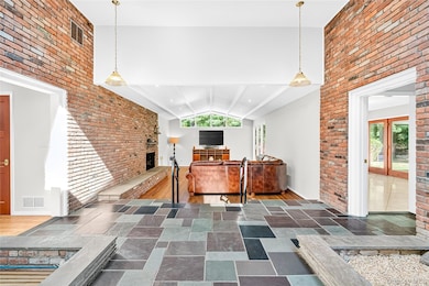 10 Barnaby Ln, Hartsdale, NY 10530 - photo 6