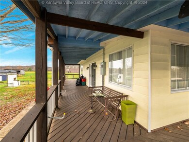 19435 Winfield Rd, Fraziers Bottom, WV 25082 - photo 5