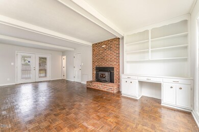 213 Rivenoak Dr, Fayetteville, NC 28303 - photo 7