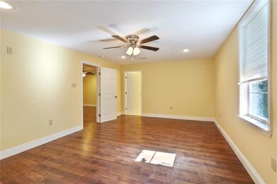 4628 Press Dr, New Orleans, LA 70126 - photo 7