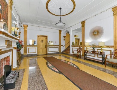 42-52 Layton St unit 3H, Elmhurst, NY 11373 - photo 2