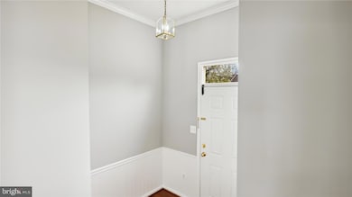 46678 Bartlet Square, Sterling, VA 20164 - photo 2