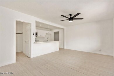 04-3033 East Mulberry Drive 4