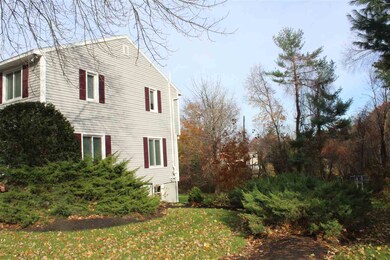 45 Cricket Ln, Manchester, NH 03104 - photo 2