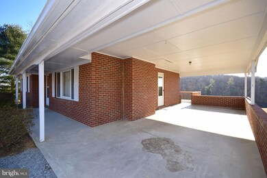 17722 Senedo Rd, Edinburg, VA 22824 - photo 7