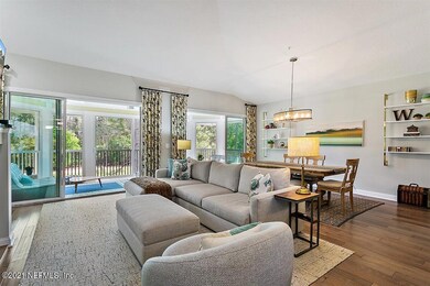 03-Living Room & Dining Room