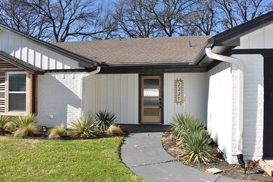 2221 Cambridge Dr, Hurst, TX 76054 - photo 3