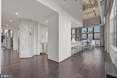 Silo Point unit 1415, Baltimore, MD 21230 - photo 2