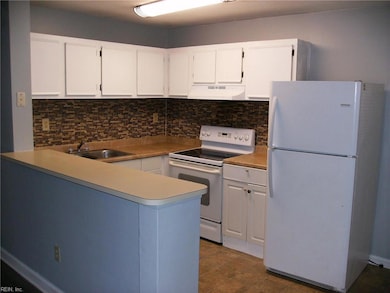 9611 12th Bay St unit 2, Norfolk, VA 23518 - photo 5