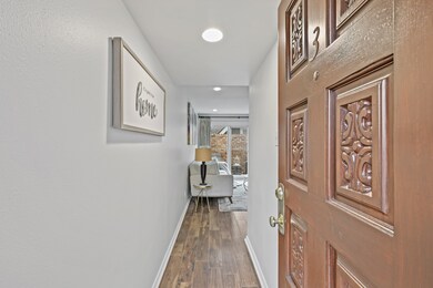 Upon entering you find a welcoming corridor leadin