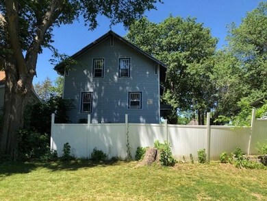 416 College St, Cedar Falls, IA 50613 - photo 6