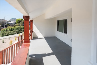 247 S Benton Way, Los Angeles, CA 90057 - photo 6